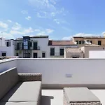 Maciuni Con Terrazza Lägenhet *