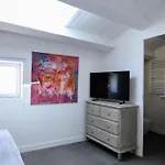 Apartamento Maciuni Con Terrazza Palermo