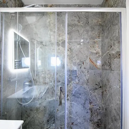 Maciuni Apartment Palermo