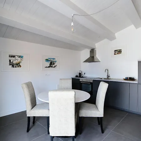 Maciuni Con Terrazza Apartmán *