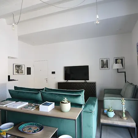 Maciuni Con Terrazza Apartament Palermo